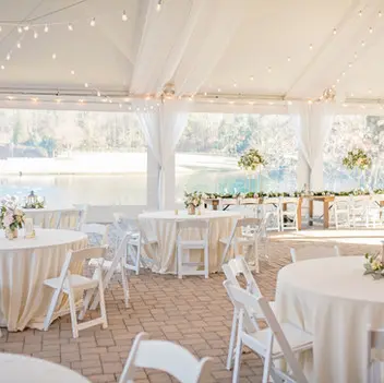 winter weddings at the oaks at salem