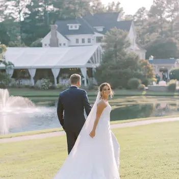 summer weddings at the oaks at salem