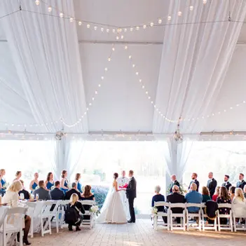 winter weddings at the oaks at salem