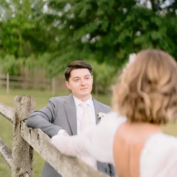 styled shoot at the oaks at salem