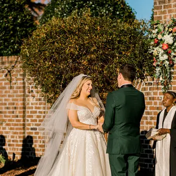 winter weddings at the oaks at salem