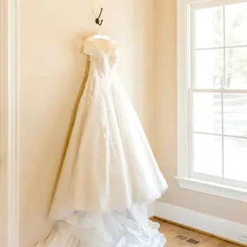 winter weddings at the oaks at salem