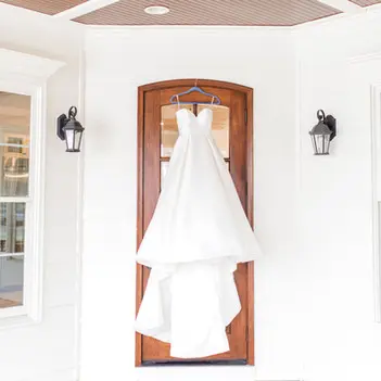 winter weddings at the oaks at salem