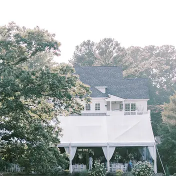 summer weddings at the oaks at salem