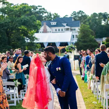 summer weddings at the oaks at salem