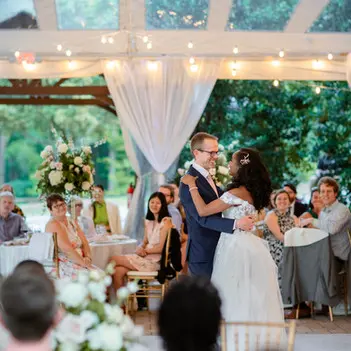 summer weddings at the oaks at salem