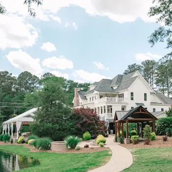 spring weddings at our venue